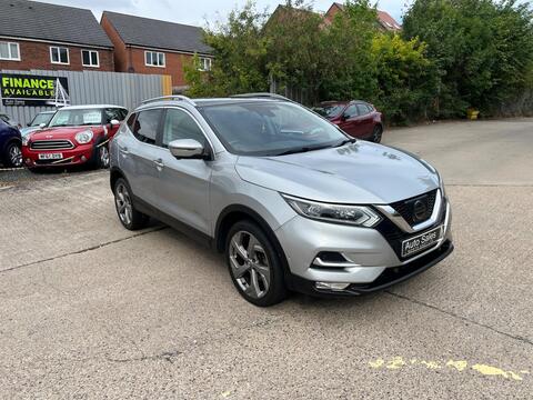 Nissan Qashqai SUV 1.6 dCi Tekna Euro 6 (s/s) 5dr