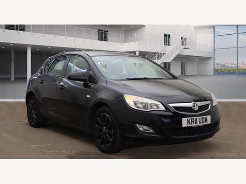 Vauxhall Astra Hatchback 1.7 CDTi ecoFLEX Exclusiv Euro 5 5dr
