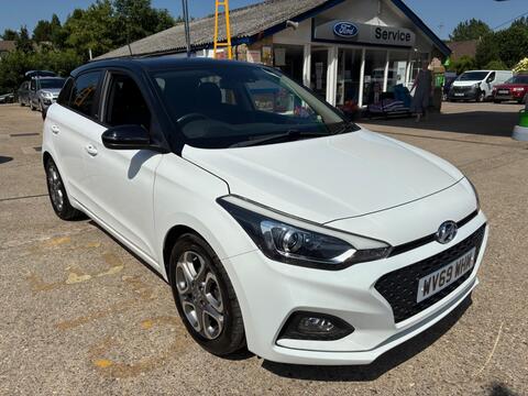 Hyundai i20 Hatchback 1.2 Play Euro 6 (s/s) 5dr
