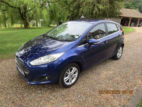 Ford Fiesta Hatchback 1.5 TDCi Zetec Euro 6 5dr