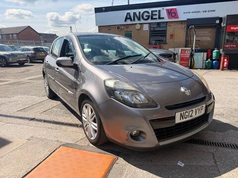 Renault Clio Hatchback 1.2 Dynamique TomTom Euro 5 5dr
