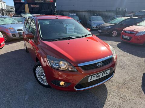 Ford Focus Estate 1.8 Titanium 5dr