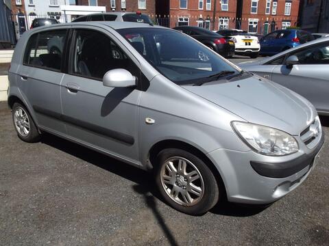 Hyundai Getz Hatchback 1.1 CDX 5dr