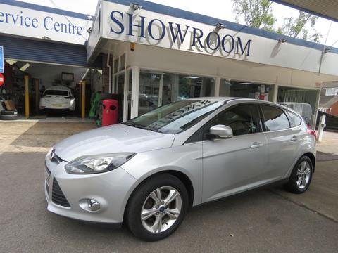 Ford Focus Hatchback 1.6 Zetec Euro 5 5dr