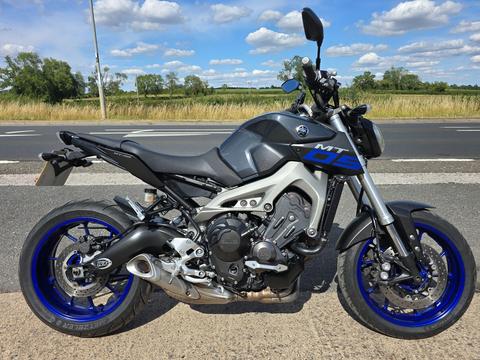 Yamaha MT-09 Naked 900