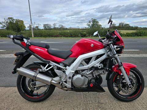 Suzuki SV1000 Naked