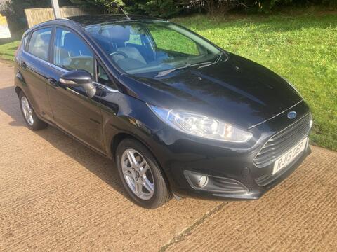 Ford Fiesta Hatchback 1.0 Zetec Euro 5 (s/s) 5dr