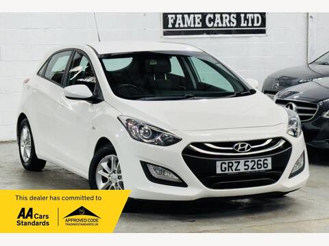 Hyundai i30 Hatchback 1.6 CRDi Active Auto Euro 5 5dr
