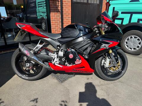 Suzuki GSX-R750 Super Sports 750