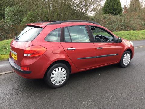 Renault Clio Estate 1.6 VVT Expression Sport Tourer 5dr