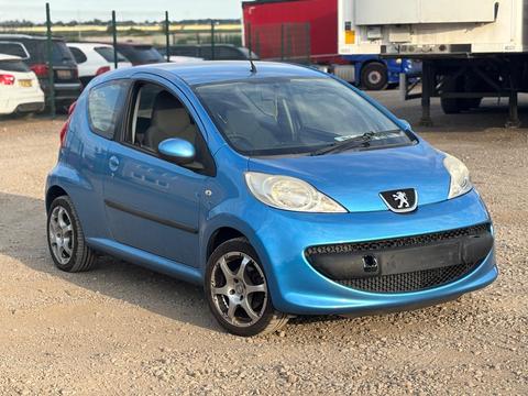 Peugeot 107 Hatchback 1.0 12V Urban Euro 4 3dr