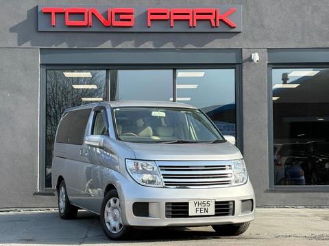 Nissan Elgrand MPV 2.5 Petrol 4WD Auto + Disability Seat