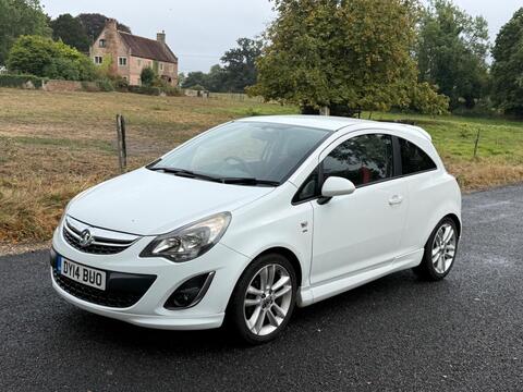 Vauxhall Corsa Hatchback 1.4 16V SRi Euro 5 3dr