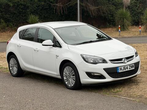 Vauxhall Astra Hatchback 1.4 16v Excite Euro 5 5dr