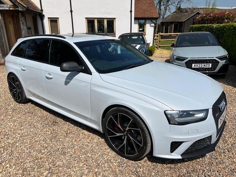 Audi RS4 Avant Estate 4.2 FSI V8 S Tronic quattro Euro 5 5dr
