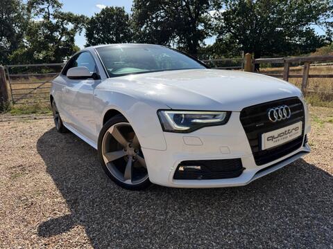 Audi A5 Coupe 2.0 TDI Black Edition quattro Euro 5 (s/s) 2dr