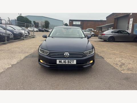 Volkswagen Passat Saloon 2.0 TDI BlueMotion Tech SE Business DSG Euro 6 (s/s) 4dr