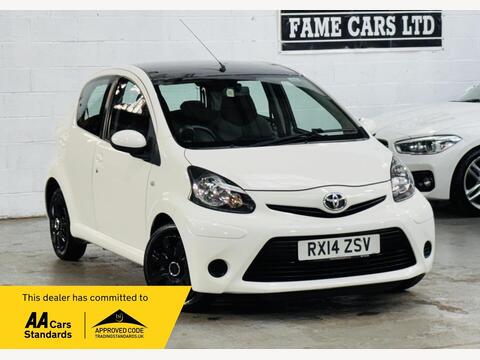 Toyota AYGO Hatchback 1.0 VVT-i Move MultiMode Euro 5 5dr