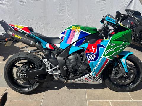 Yamaha R1 Super Sports 1000