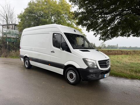 Mercedes-Benz Sprinter Panel Van 2.1 311 CDi RWD L2 H3 5dr