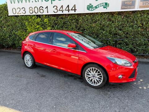 Ford Focus Hatchback 1.0T EcoBoost Zetec Euro 5 (s/s) 5dr
