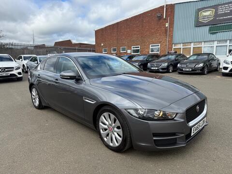 Jaguar XE Saloon 2.0d Prestige Auto Euro 6 (s/s) 4dr