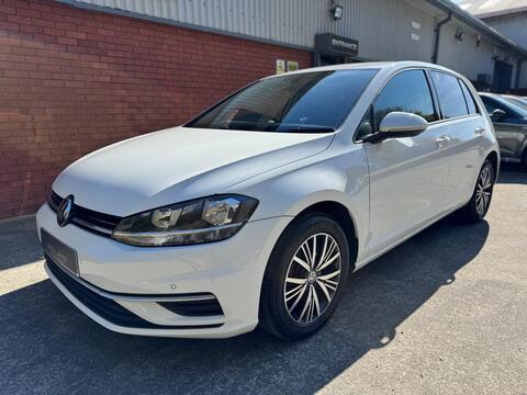Volkswagen Golf Hatchback 1.4 TSI SE Nav DSG Euro 6 (s/s) 5dr