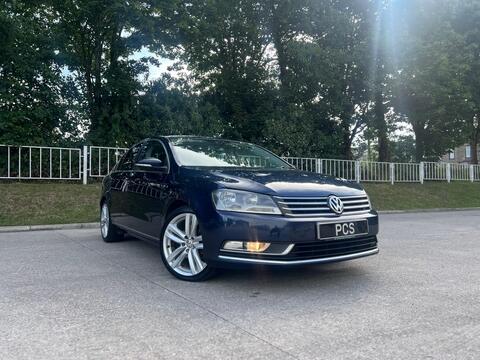 Volkswagen Passat Saloon 2.0 TDI BlueMotion Tech Highline Euro 5 (s/s) 4dr