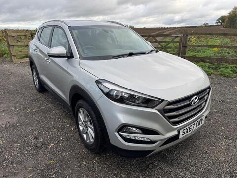 Hyundai TUCSON SUV 1.7 CRDi Blue Drive SE Nav Euro 6 (s/s) 5dr