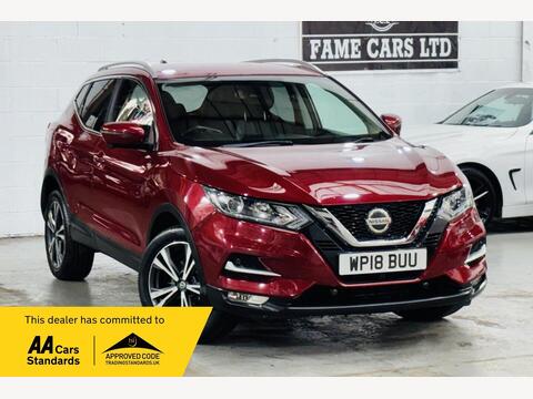 Nissan Qashqai SUV 1.2 DIG-T N-Connecta XTRON Euro 6 (s/s) 5dr