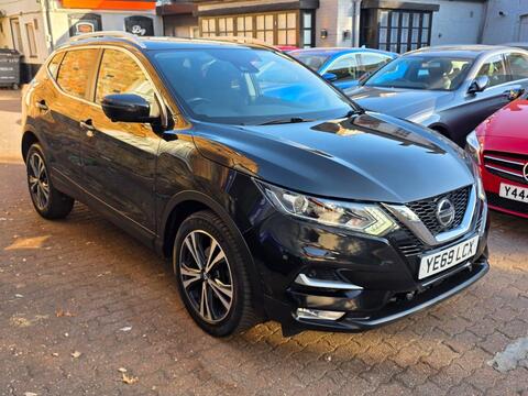 Nissan Qashqai SUV 1.3 DIG-T N-Connecta DCT Auto Euro 6 (s/s) 5dr