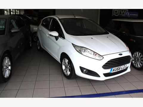 Ford Fiesta Hatchback 1.5 TDCi Zetec Euro 6 5dr
