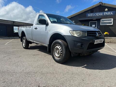 Mitsubishi L200 Pickup 2.5 DI-D 4Work 4WD Euro 5 2dr