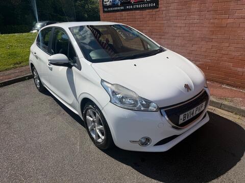Peugeot 208 Hatchback 1.2 VTi Active Euro 5 5dr