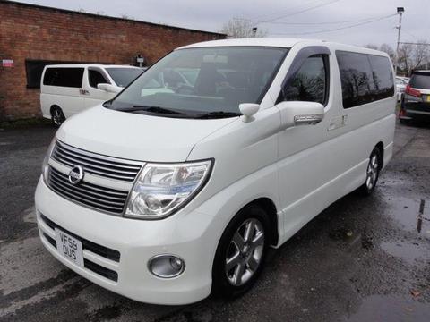 Nissan Elgrand MPV HIGHWAY STAR FRESH IMPORT