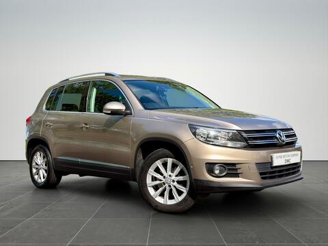 Volkswagen Tiguan SUV 2.0 TDI BlueMotion Tech SE 4WD Euro 5 (s/s) 5dr