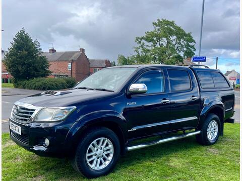 Toyota Hilux Pickup 3.0 D-4D Invincible Auto 4WD 4dr