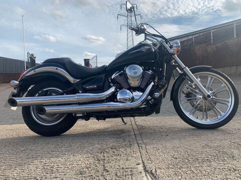 Kawasaki Vulcan 900 Custom Cruiser 900 Classic