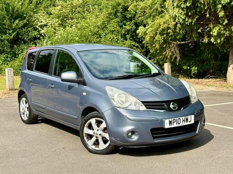 Nissan Note Hatchback 1.6 16V Tekna Auto Euro 4 5dr