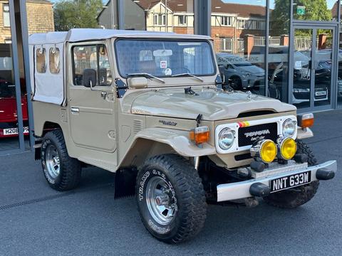 Toyota Land Cruiser MPV 4.2 Petrol
