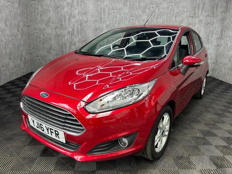 Ford Fiesta Hatchback 1.0T EcoBoost Zetec Euro 6 (s/s) 5dr