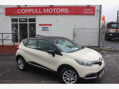 Renault Captur SUV 0.9 TCe ENERGY Dynamique MediaNav Euro 5 (s/s) 5dr