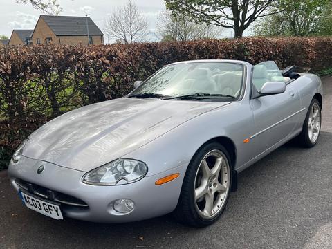 Jaguar XK8 Convertible 4.2 2dr