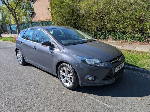 Ford Focus Hatchback 1.6 Zetec Euro 5 5dr