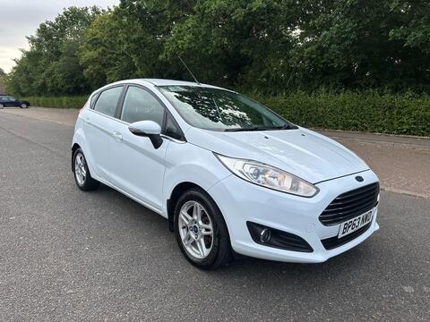 Ford Fiesta Hatchback 1.0T EcoBoost Zetec Euro 5 (s/s) 5dr