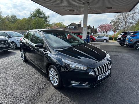 Ford Focus Hatchback 1.0T EcoBoost Titanium Euro 6 (s/s) 5dr