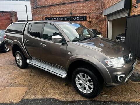 Mitsubishi L200 Pickup 2.5 DI-D Barbarian 4WD Euro 5 4dr (LB)
