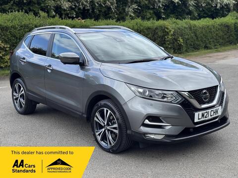 Nissan Qashqai SUV 1.3 DIG-T N-Connecta Euro 6 (s/s) 5dr