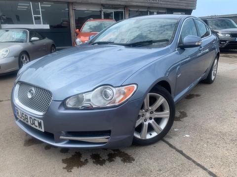 Jaguar XF Saloon 2.7d V6 Luxury Auto Euro 4 4dr