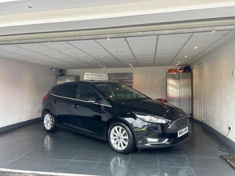 Ford Focus Hatchback 1.0T EcoBoost Titanium Euro 6 (s/s) 5dr
